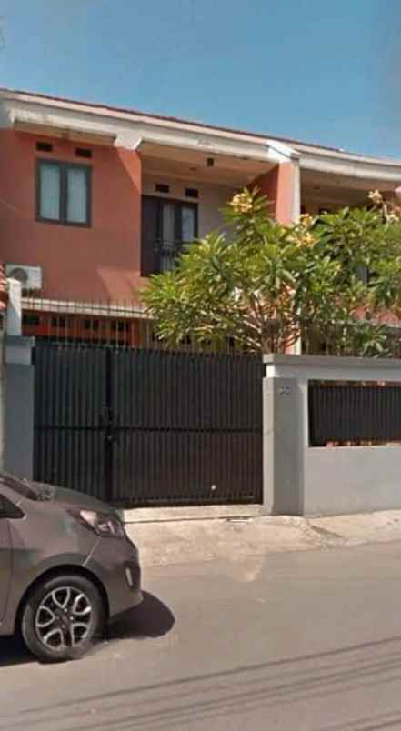 dijual rumah jl rs fatmawati raya