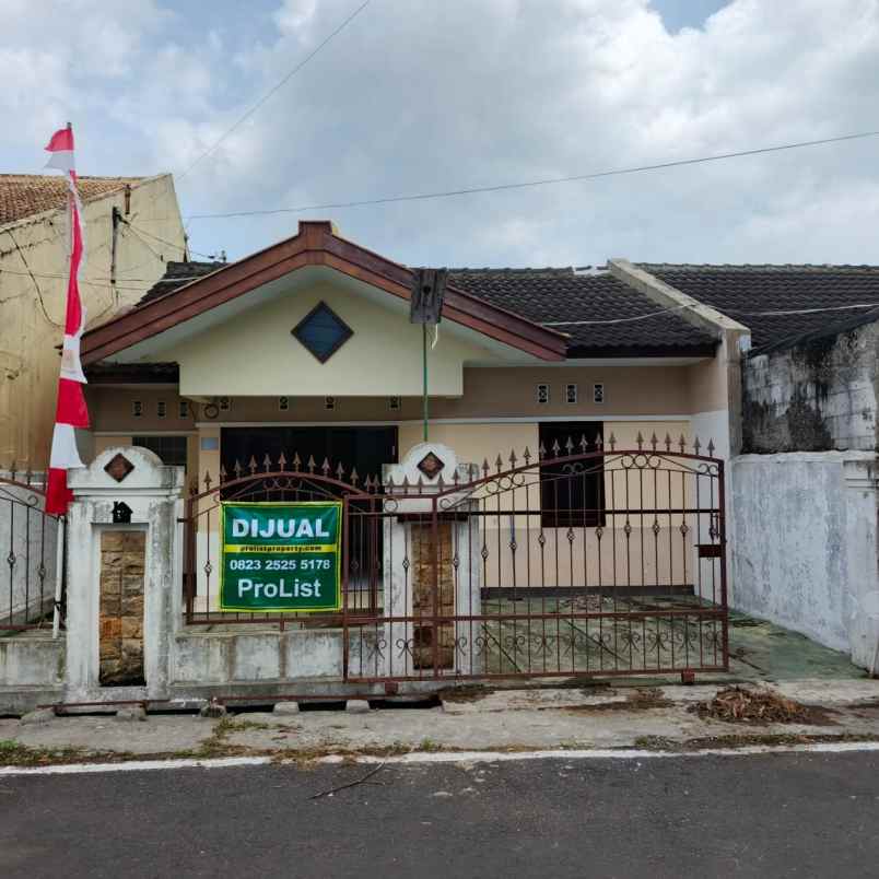 dijual rumah jl smp 5 windusara