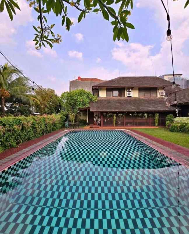 dijual rumah jl taman margasatwa