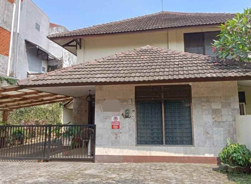 dijual rumah jl taman margasatwa