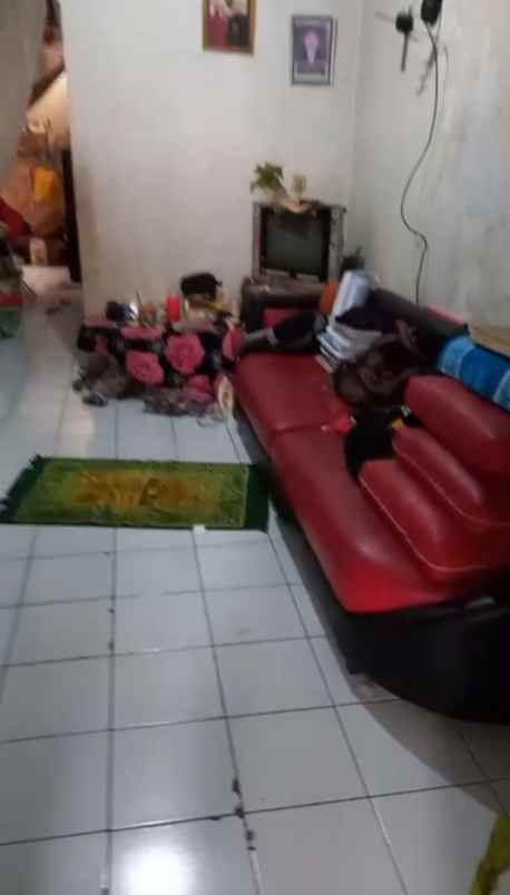 dijual rumah jln pondok cabe 3