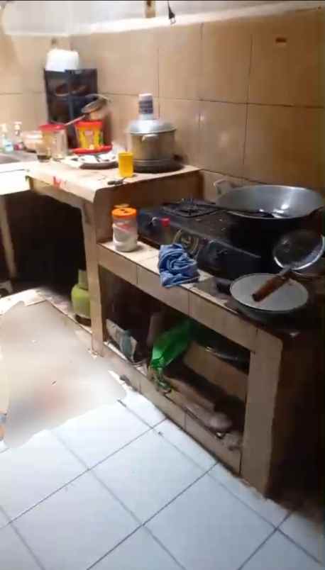 dijual rumah jln pondok cabe 3