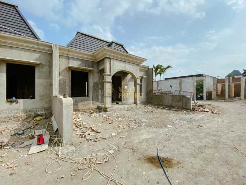 dijual rumah kalasan sleman di yogyakara