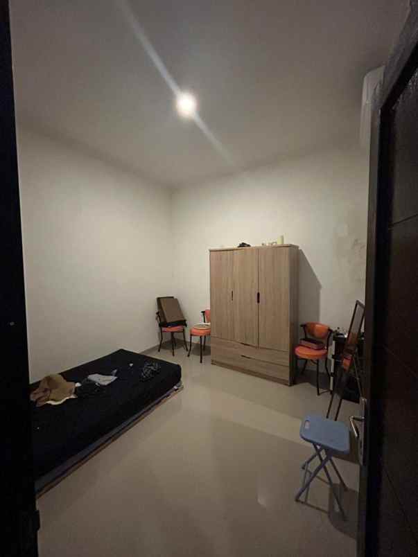 dijual rumah kalibaru cilodong depok