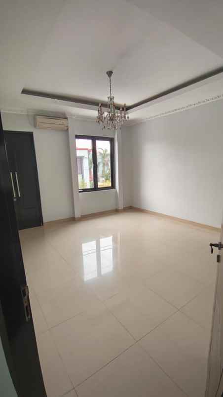 dijual rumah kavling muara residence