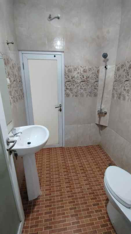 dijual rumah kavling muara residence