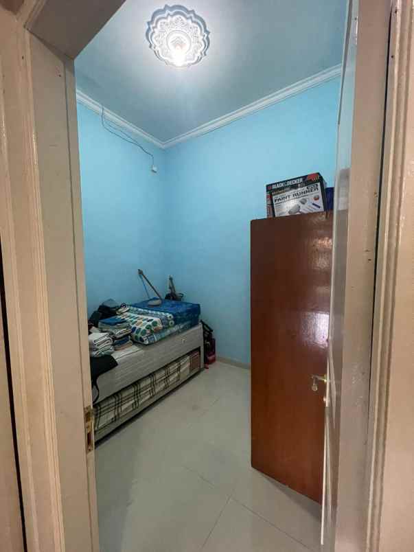 dijual rumah kebagusan