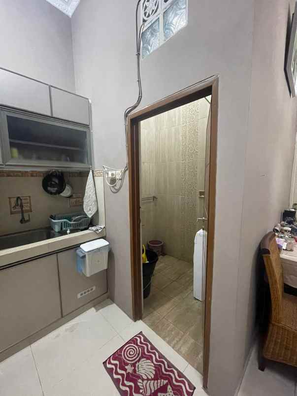 dijual rumah kebagusan