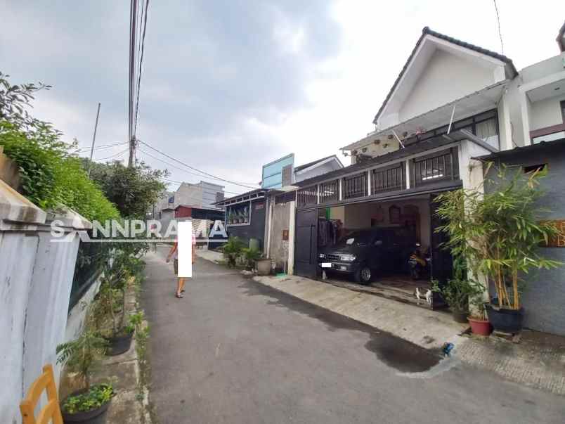 dijual rumah kedaung