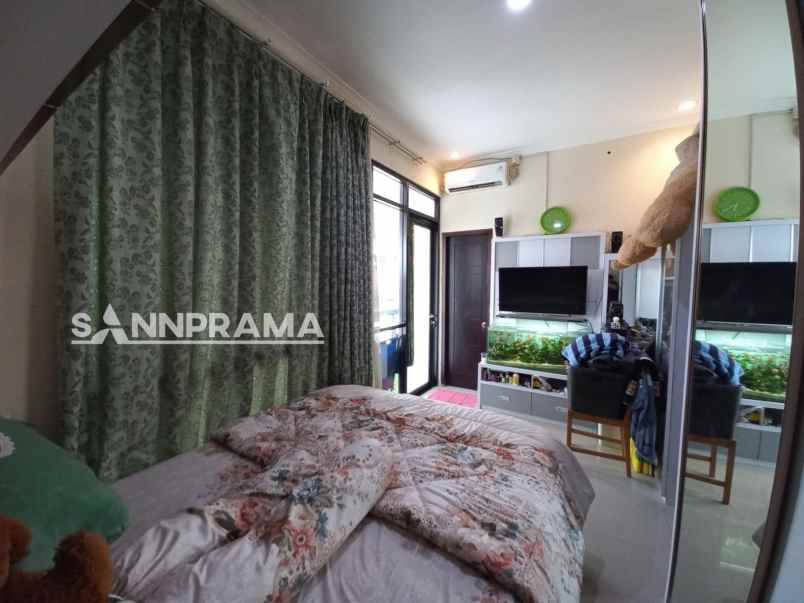 dijual rumah kedaung