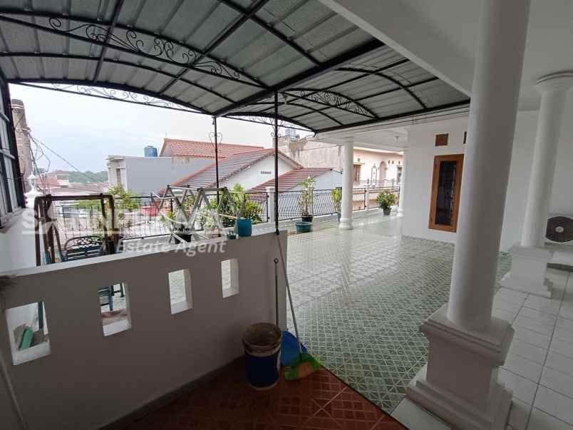 dijual rumah kedung waringin