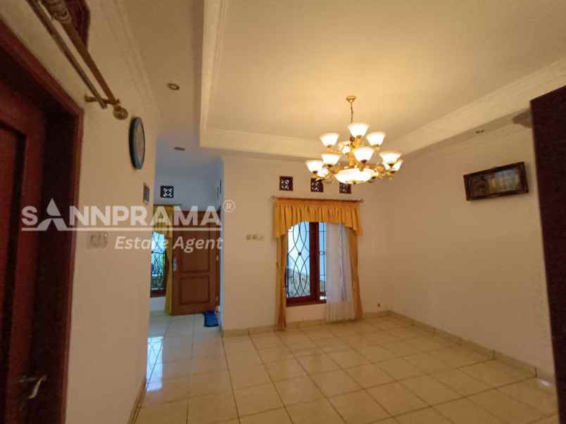 dijual rumah kedung waringin