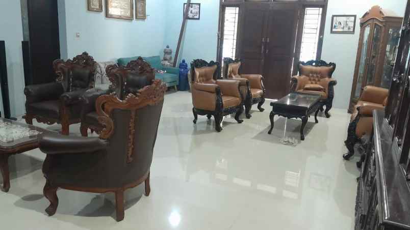 dijual rumah kendangsari