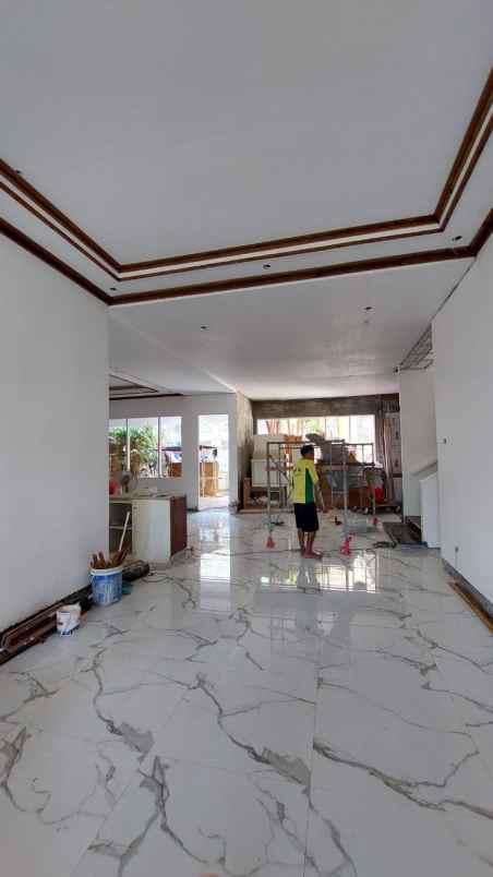 dijual rumah kertajaya indah