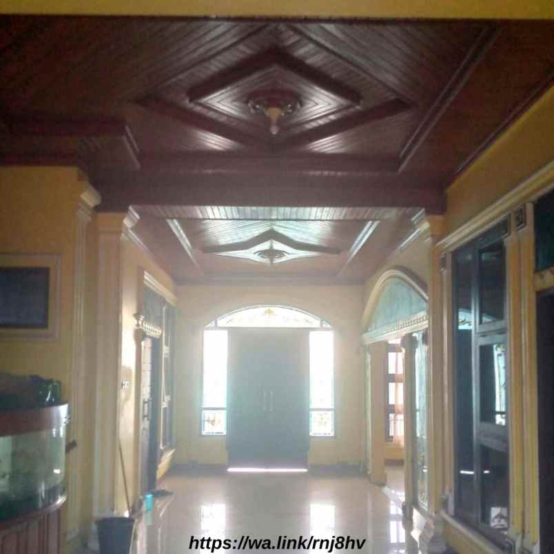 dijual rumah kesayangan butuh uang