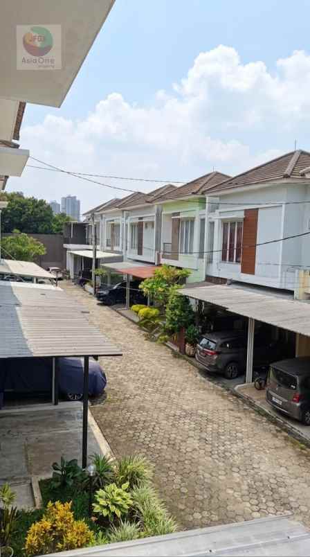 dijual rumah kiara residence