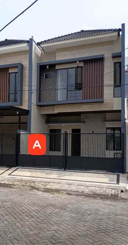 dijual rumah klampis wisma mukti