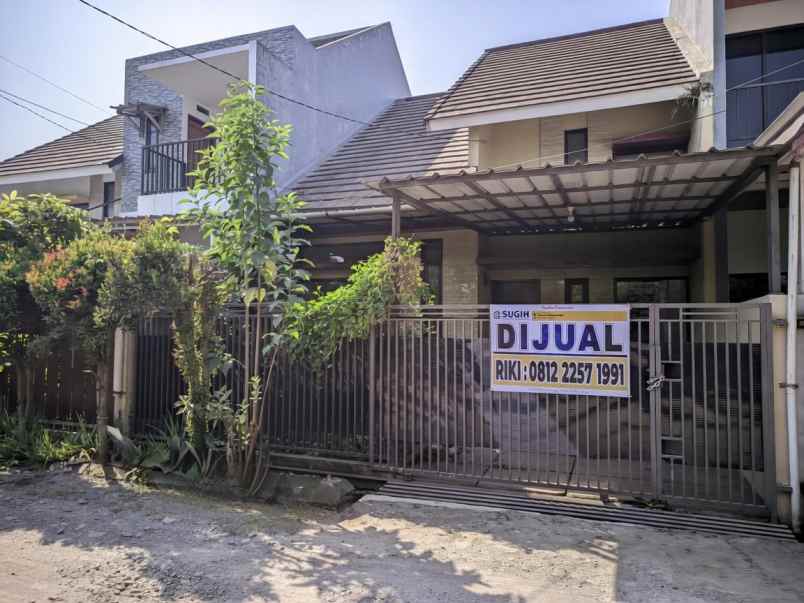 dijual rumah komplek baturaden techno