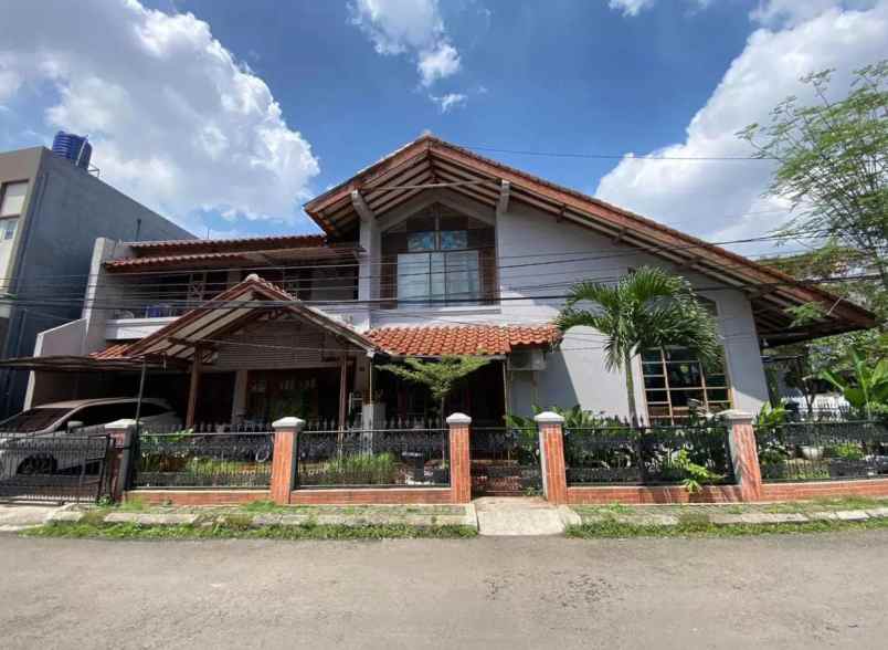 dijual rumah komplek citra antapani bandung