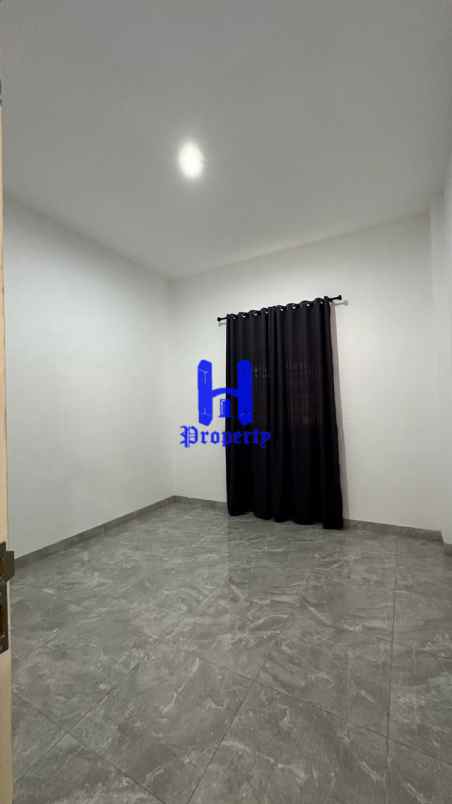 dijual rumah komplek medan resort city