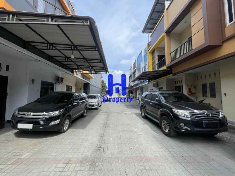 dijual rumah komplek pandan hijau residence