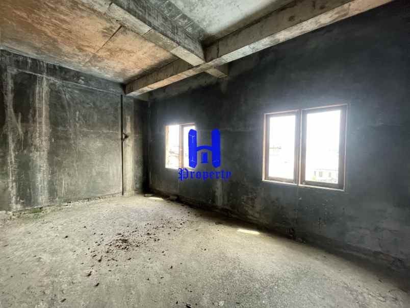 dijual rumah komplek pandan hijau residence