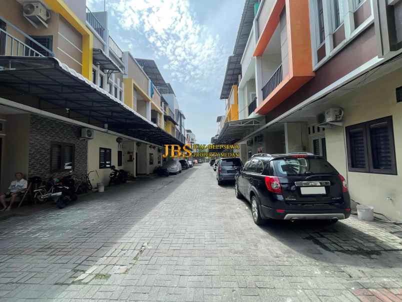 dijual rumah komplek pandan hijau residence