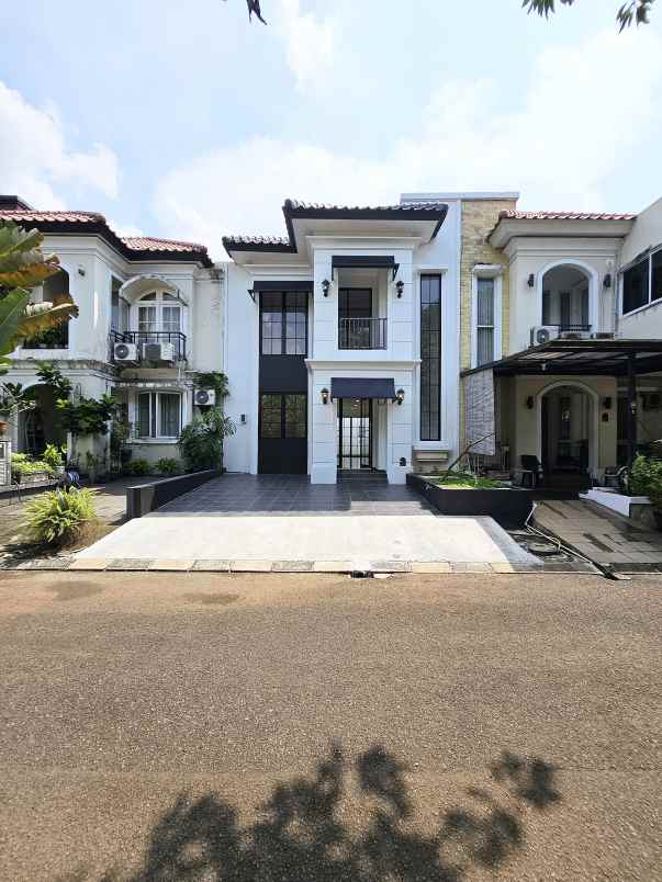 dijual rumah komplek puri bintaro