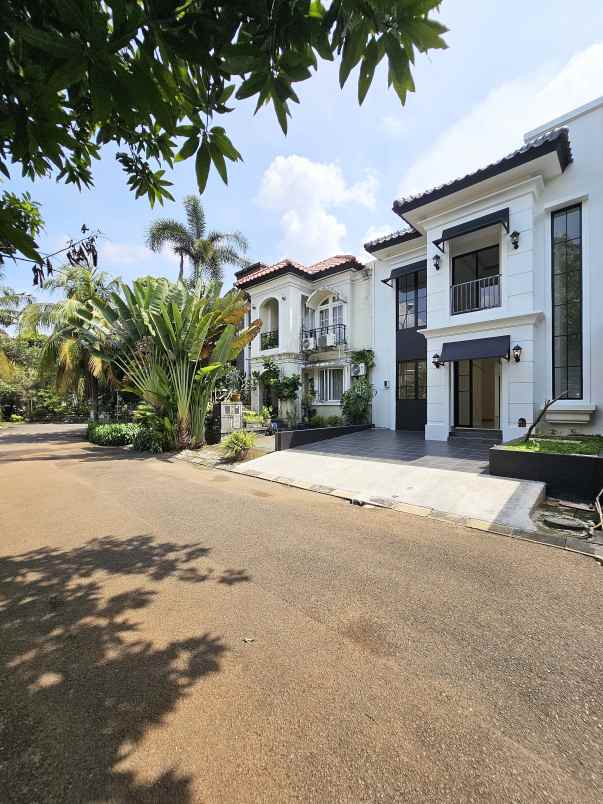 dijual rumah komplek puri bintaro