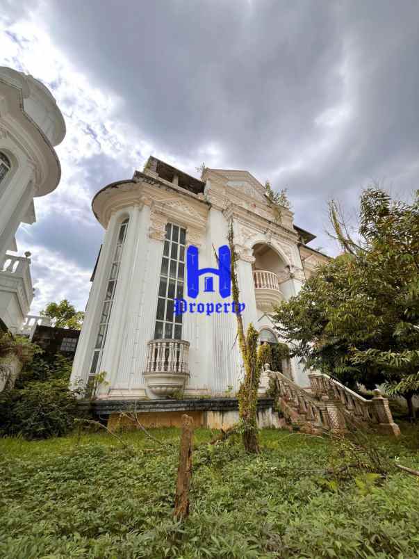 dijual rumah komplek royal sumatera