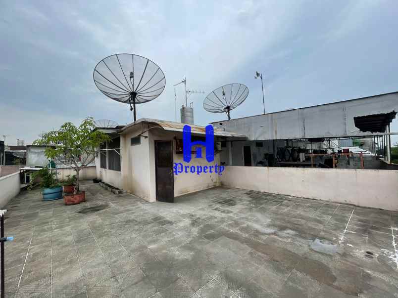 dijual rumah komplek sehati indah jalan