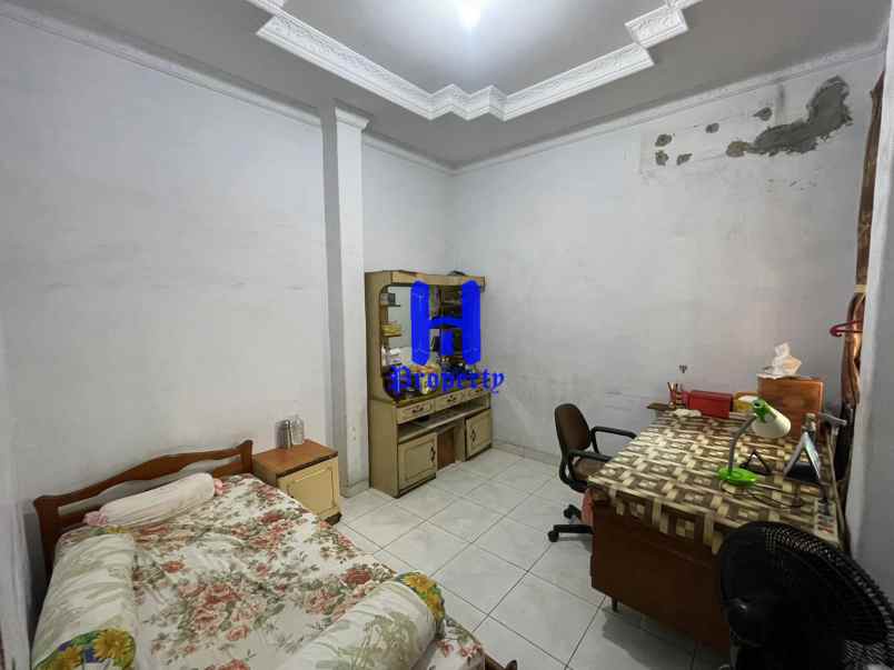 dijual rumah komplek sehati indah jalan