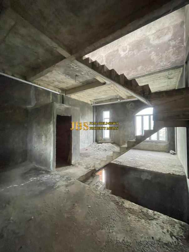 dijual rumah komplek sentosa village