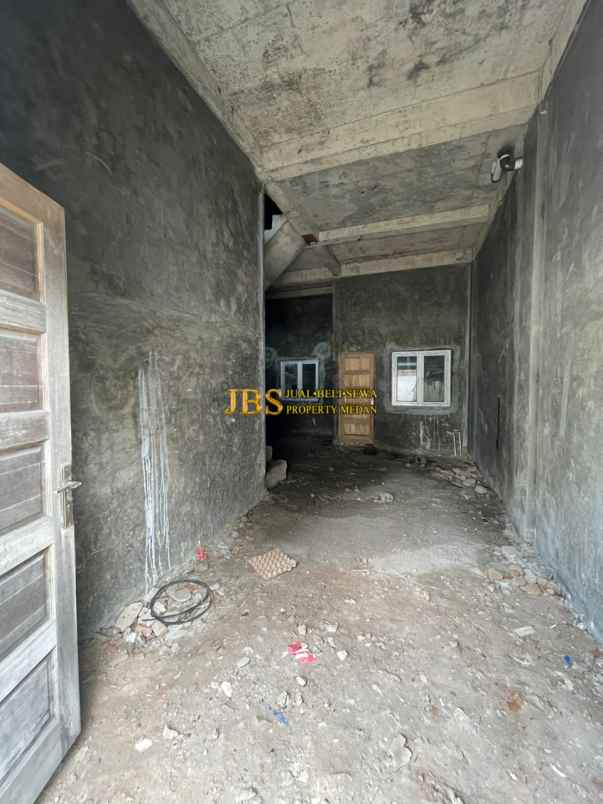 dijual rumah komplek sentosa village