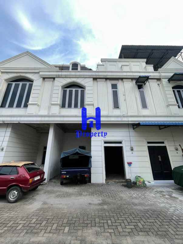 dijual rumah komplek sentosa village