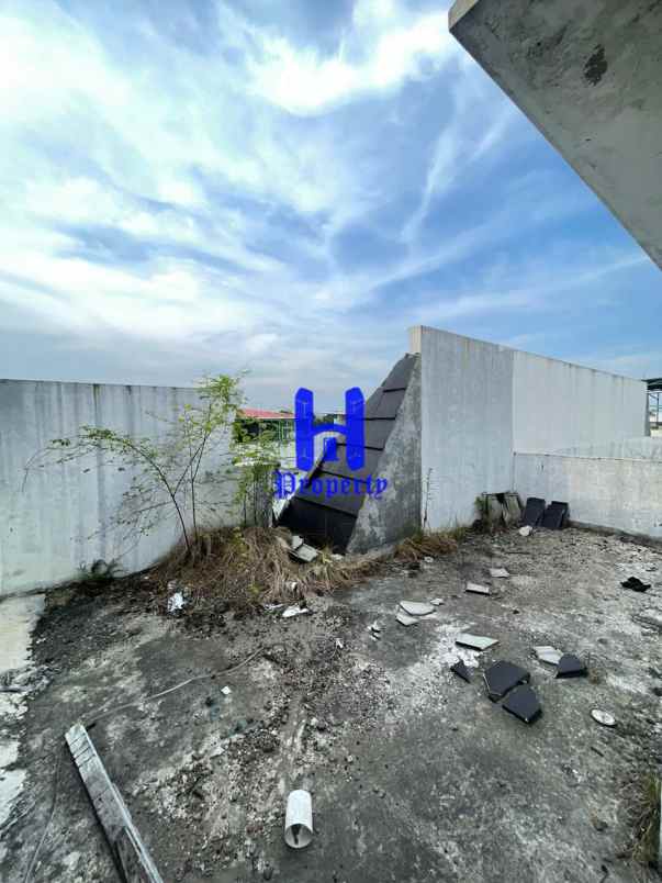 dijual rumah komplek sentosa village