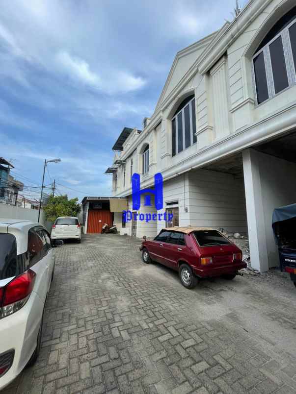 dijual rumah komplek sentosa village