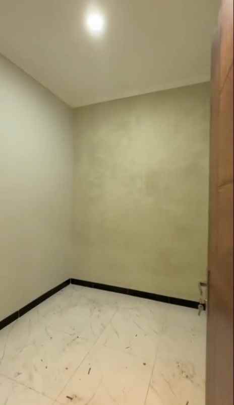 dijual rumah ksu sukmajaya depok