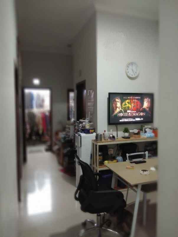 dijual rumah logam