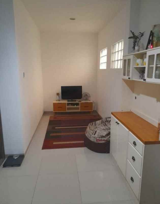 dijual rumah margahayu barat