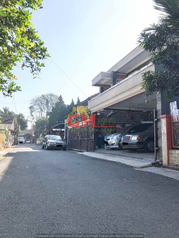 dijual rumah margawangi