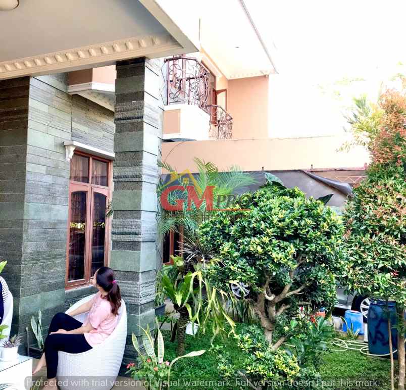 dijual rumah margawangi