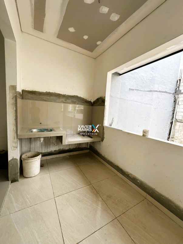 dijual rumah medokan sawah timur