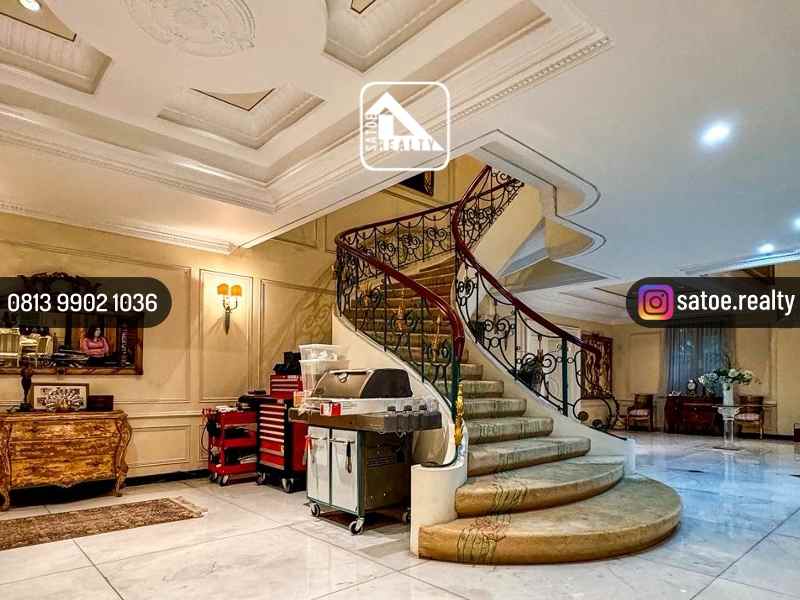 dijual rumah mega kuningan setiabudi