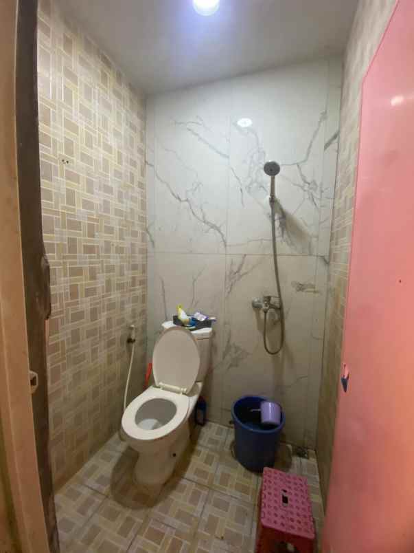 dijual rumah meruyung limo depok