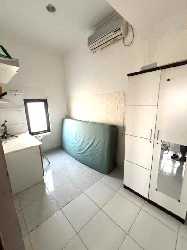 dijual rumah metland menteng cakung