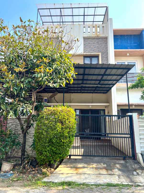 dijual rumah metland menteng cakung