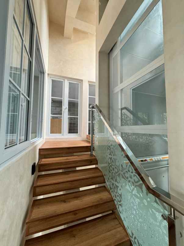 dijual rumah mewah di citra grand semarang