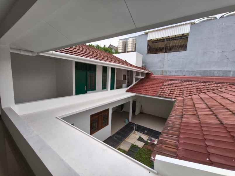 dijual rumah mewah di kawasan bintaro jakarta selatan