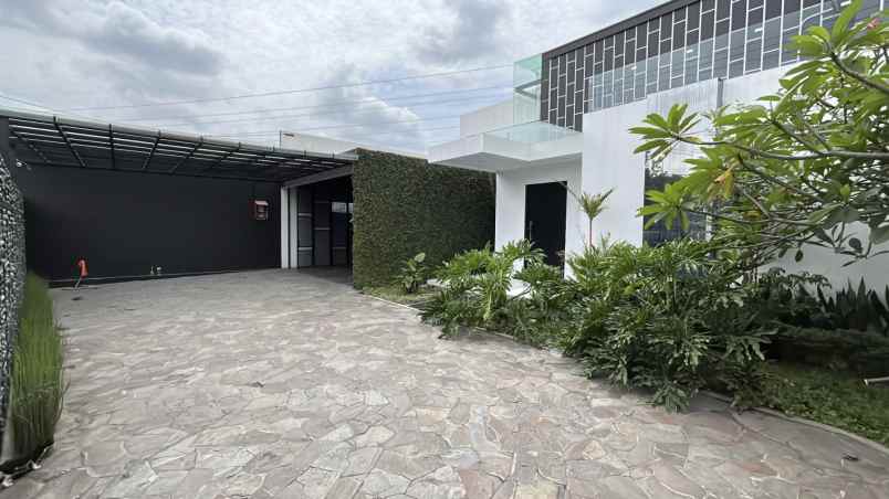 dijual rumah mewah di kota cirebon